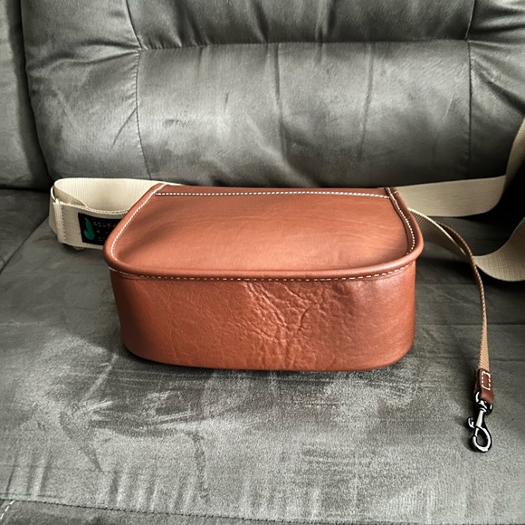 Dooney & Bourke Tan Leather Crossbody Bag with Adjustable Strapl - Picture 12 of 12